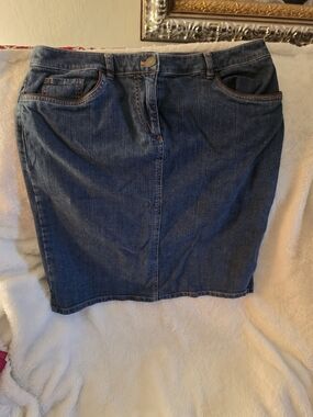 Jones New York Dark Blue Denim Pencil Skirt